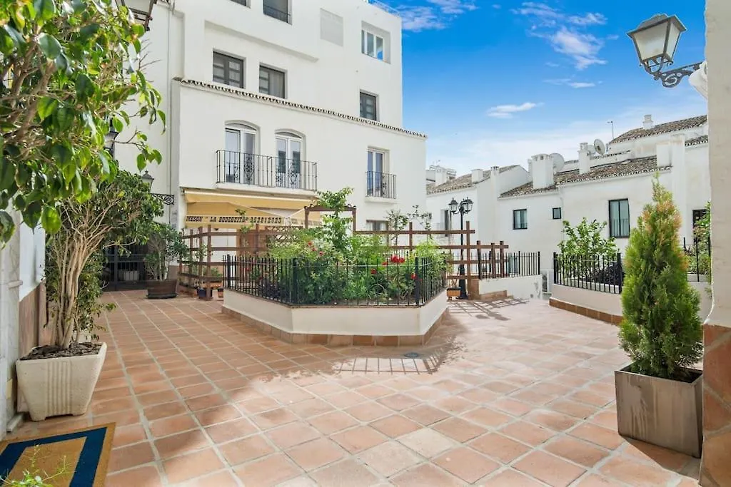 Puerto Banus Luxurious Apartment In The Heart Of The Port Marbella