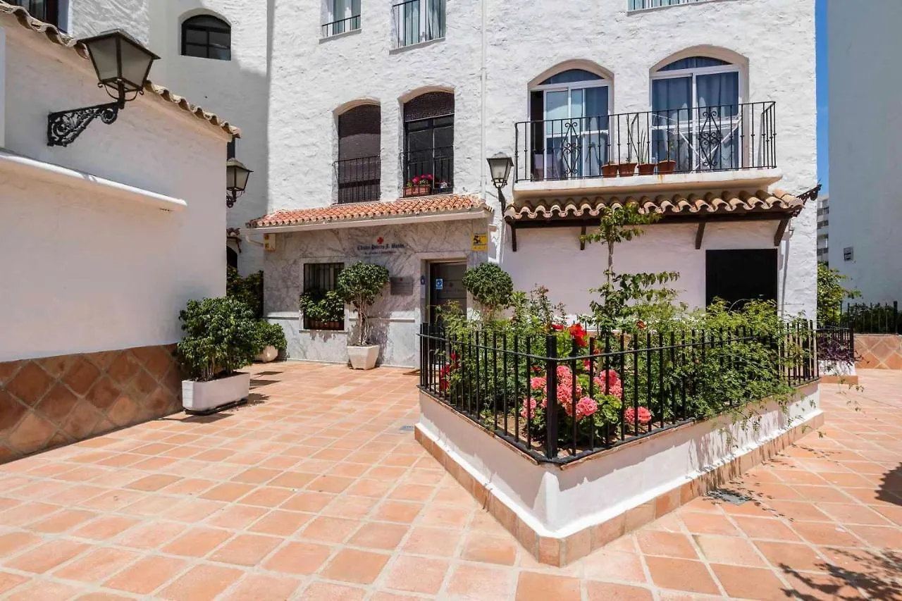 Puerto Banus Luxurious Apartment In The Heart Of The Port マルベーリャ
